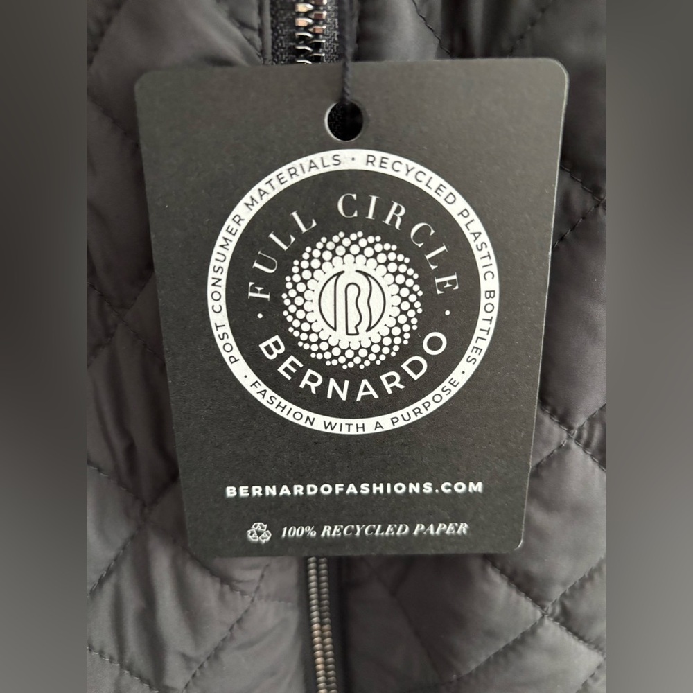Bernardo Women's Environmentally-Conscious Titan-Grey-Black Quilted Swing Jacket - Picture 11 of 11